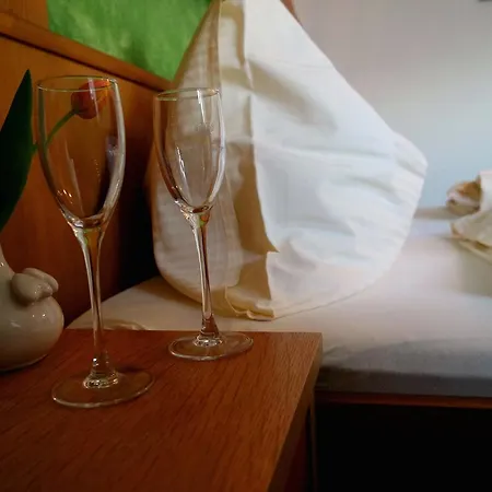 Gasthof Zum Kirchenwirt Inn Schardenberg