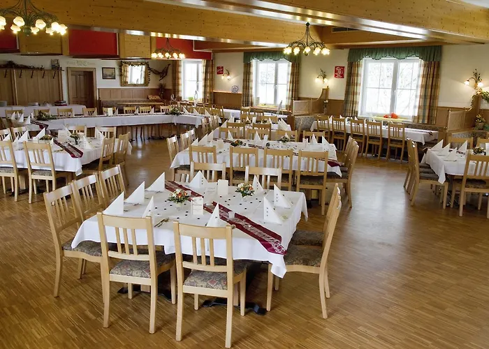 Penzion Gasthof Zum Kirchenwirt *